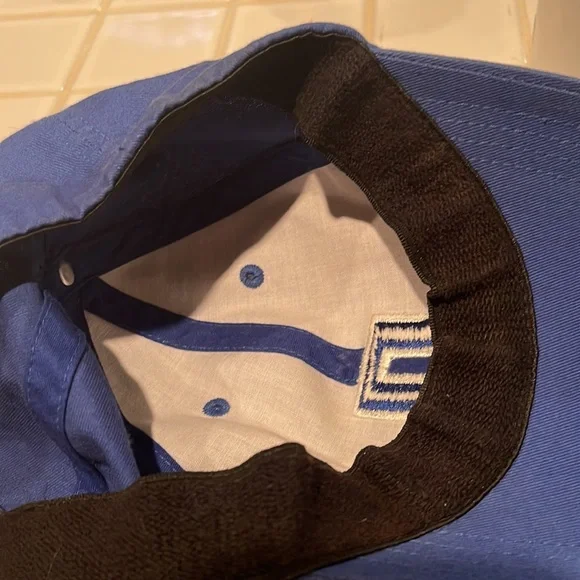 JL (LINDENBERG) FITTED GOLF CAP - Picture 5 of 6